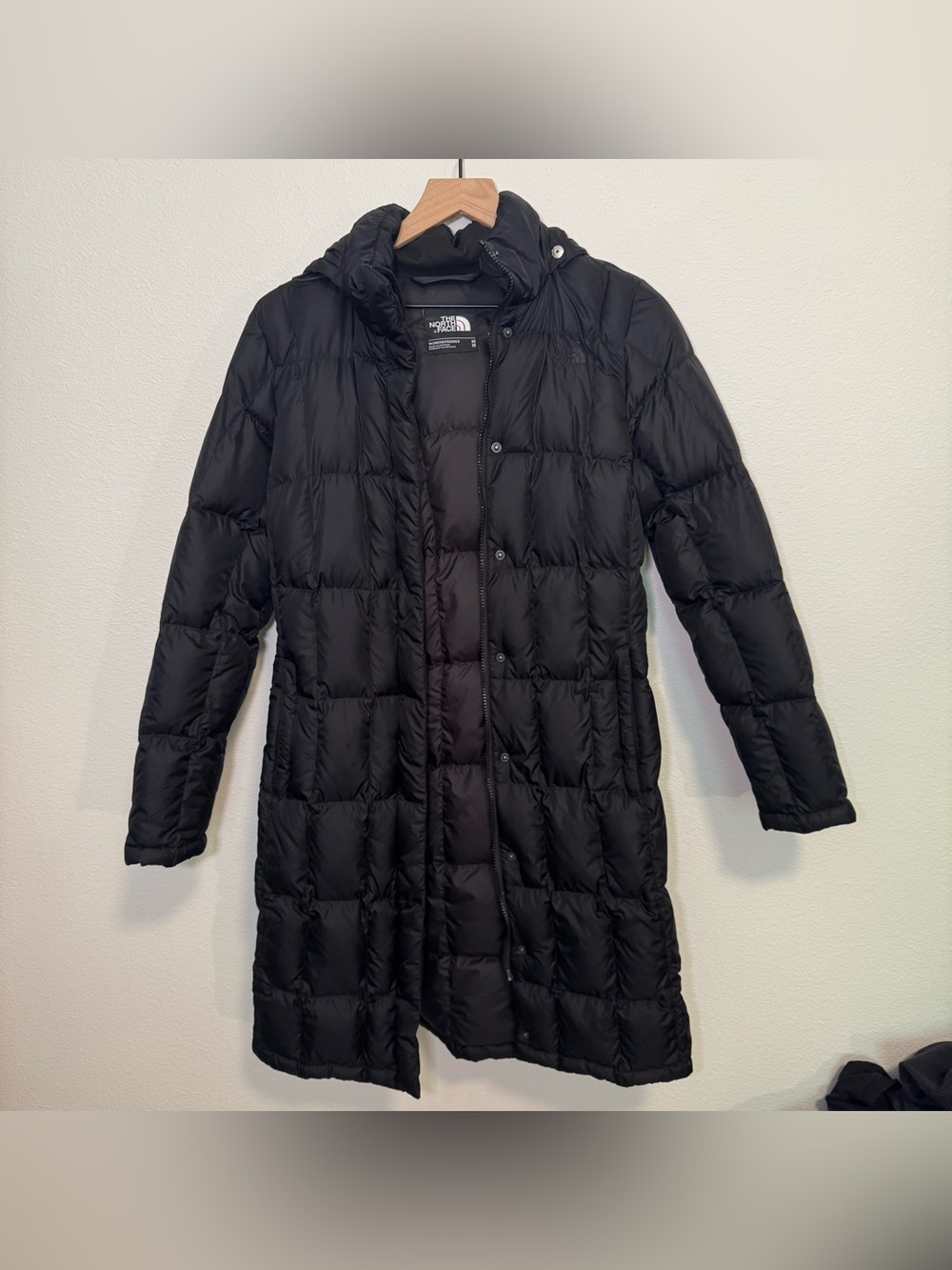 Women’s North Face Parka Long Jacket - M